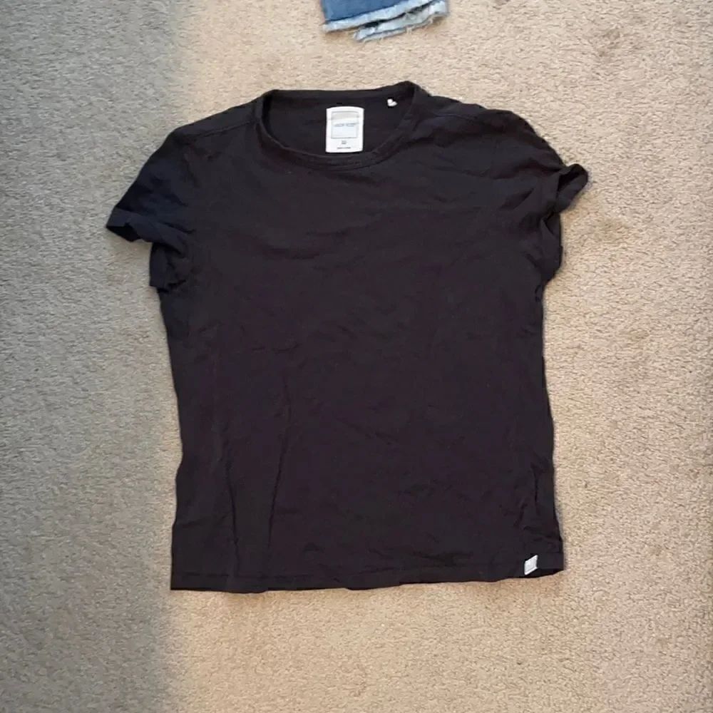 Jason Scott Tee XS 